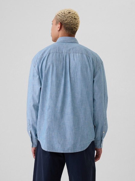 GAP Srajca v barvi chambray z logotipom GAP